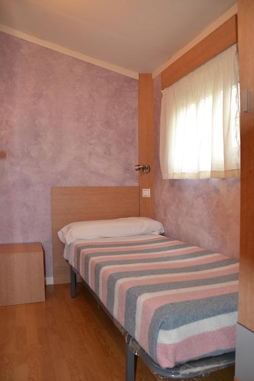 Burgo Camping Fuentes Blancas מראה חיצוני תמונה