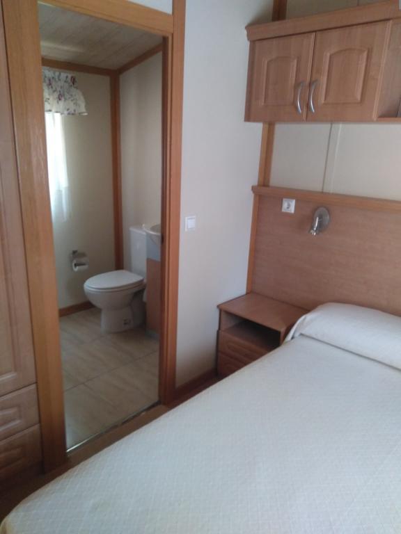Burgo Camping Fuentes Blancas מראה חיצוני תמונה